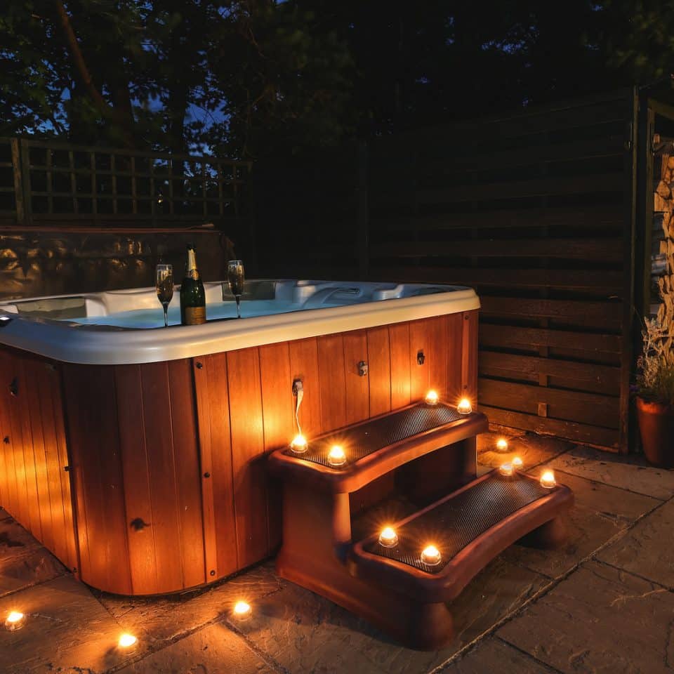 Hot tub